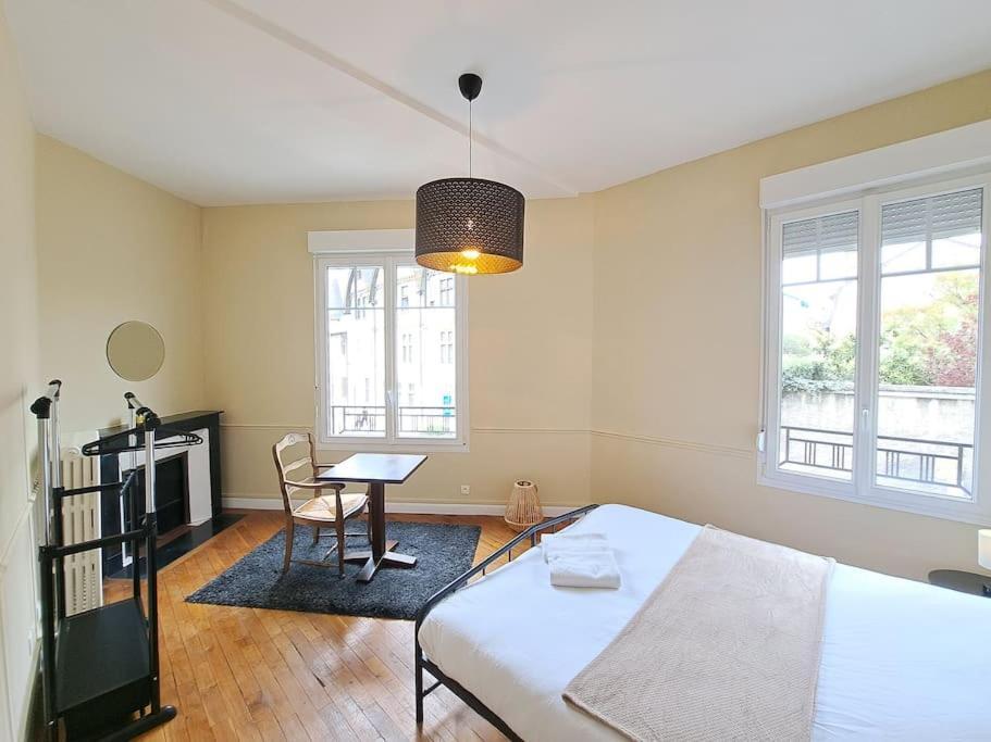 Perth, Bel Appartement Lumineux Reims Esterno foto