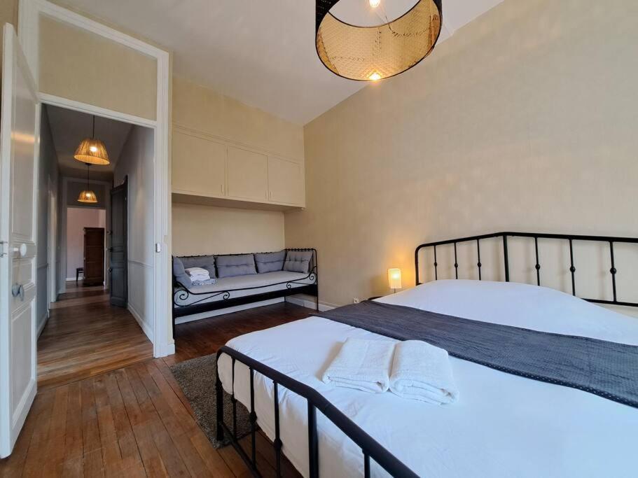 Perth, Bel Appartement Lumineux Reims Esterno foto